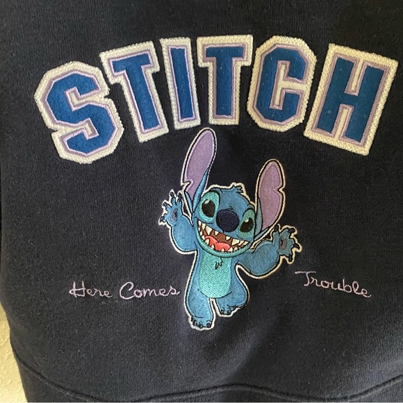 DISNEY RESORT : Young Kids Size small , Blue Stitch Zip up Hoodie , Used - Picture 7 of 8